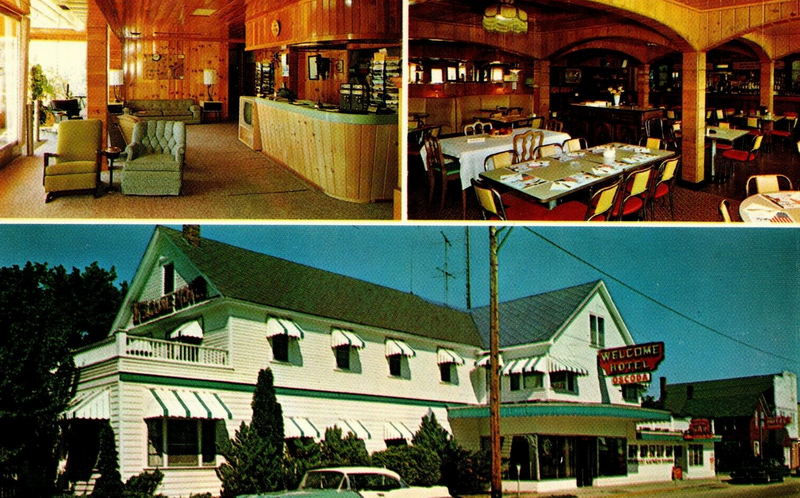 Welcome Hotel - Vintage Postcard